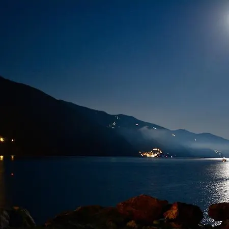 Monterossohome *